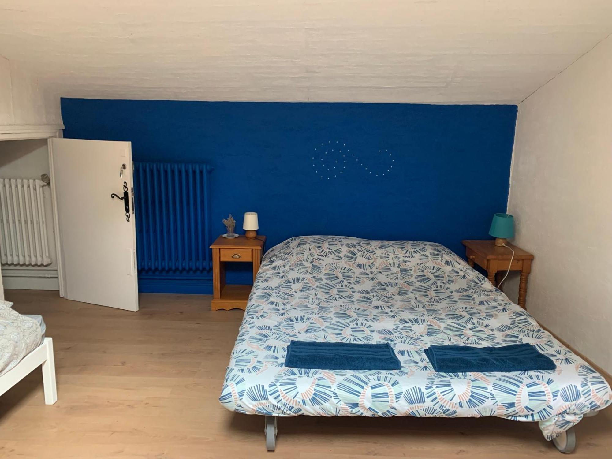 Les Favouilles - Gite & Chambres D Hotes Dauphin Habitación foto